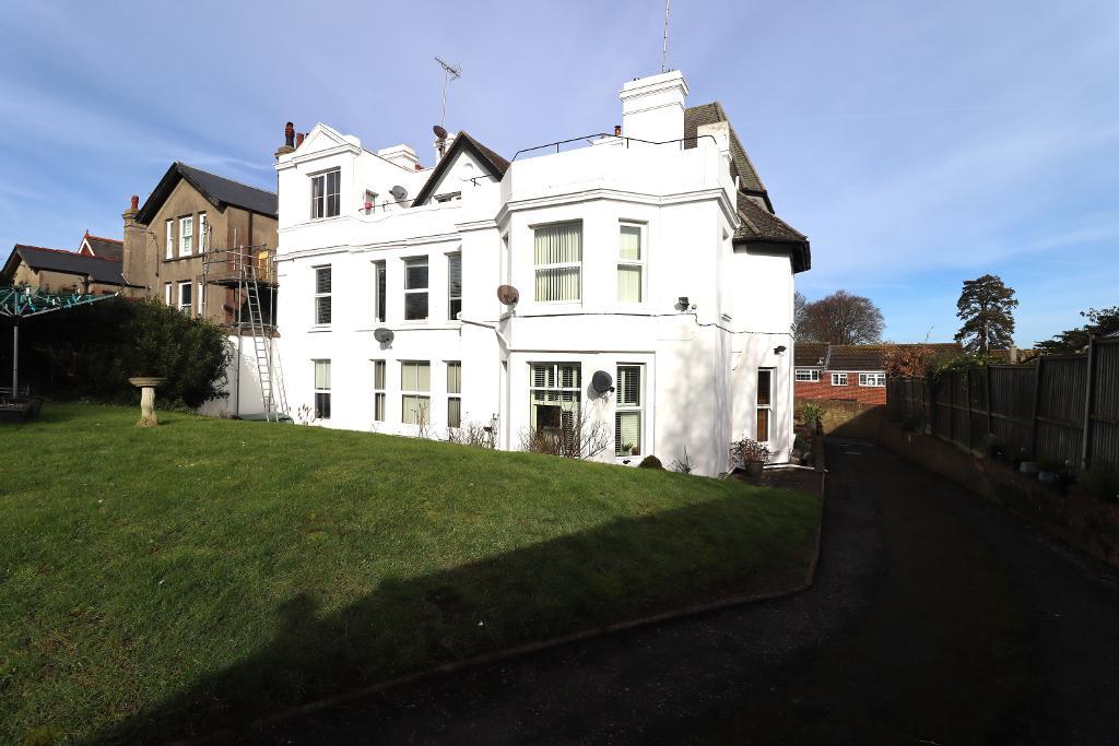 Walmer Castle Road, Deal, Kent, CT14 7NG